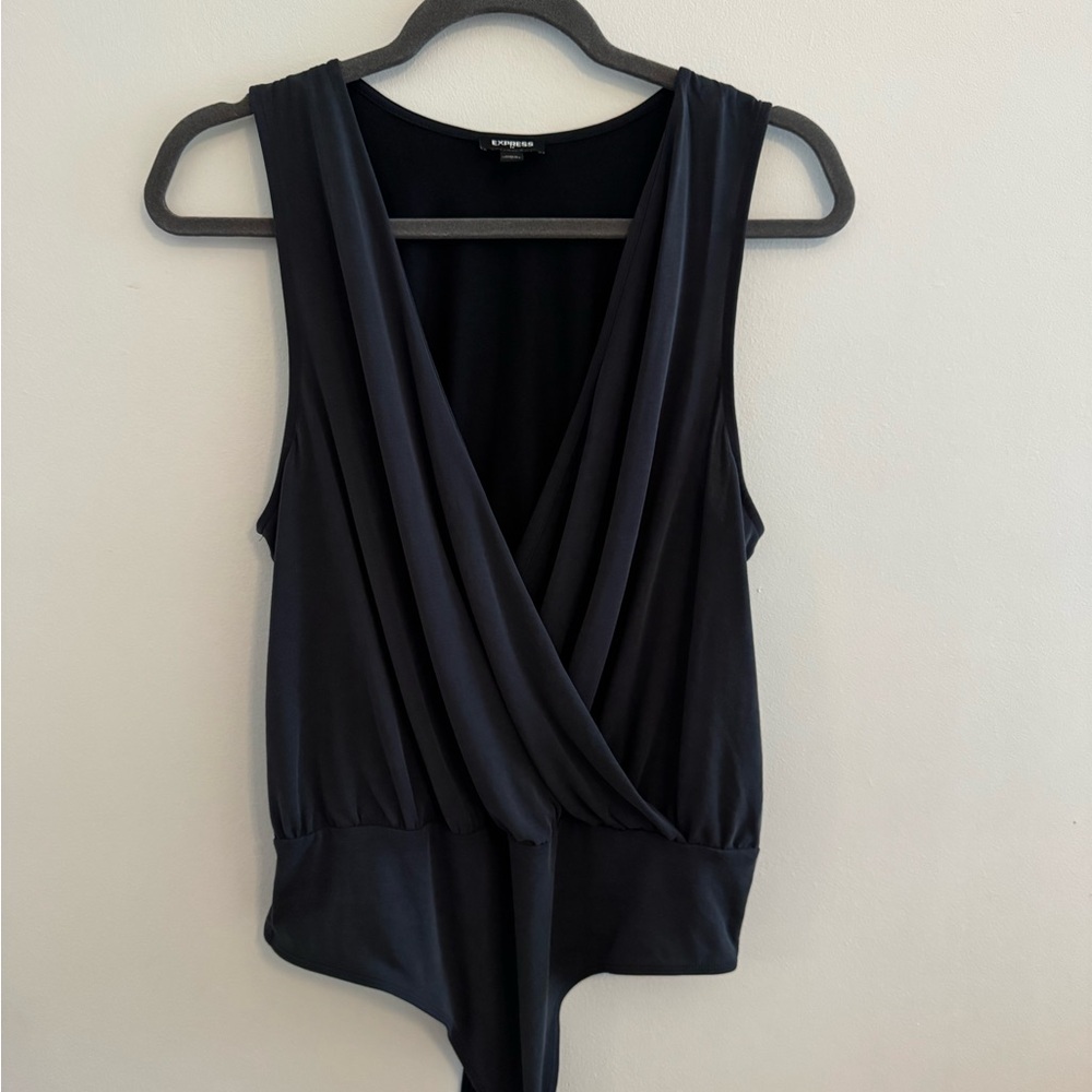 Black Sleeveless Drape Top